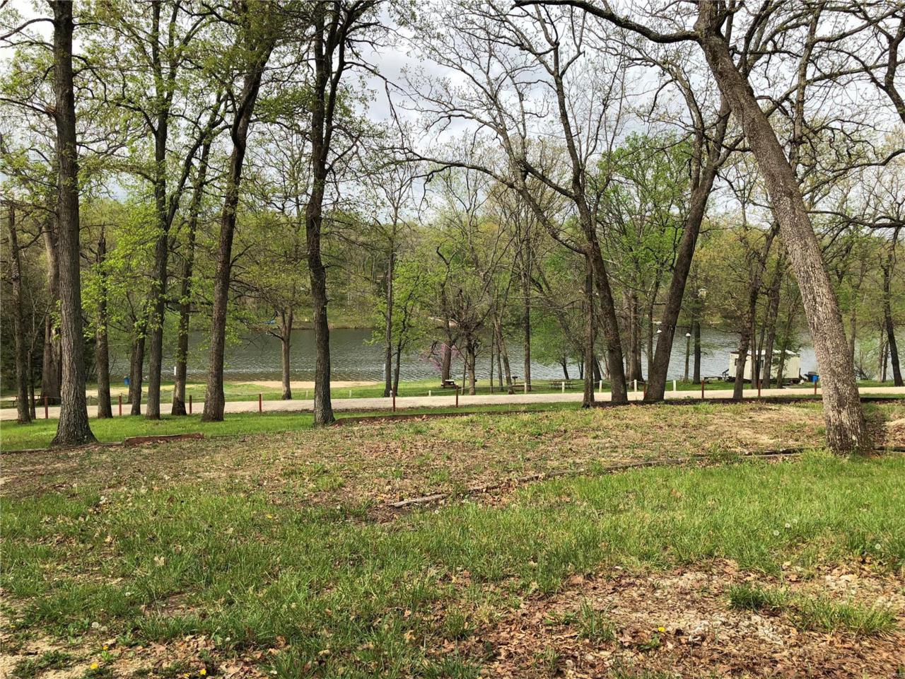 504 Oak - Photo 1