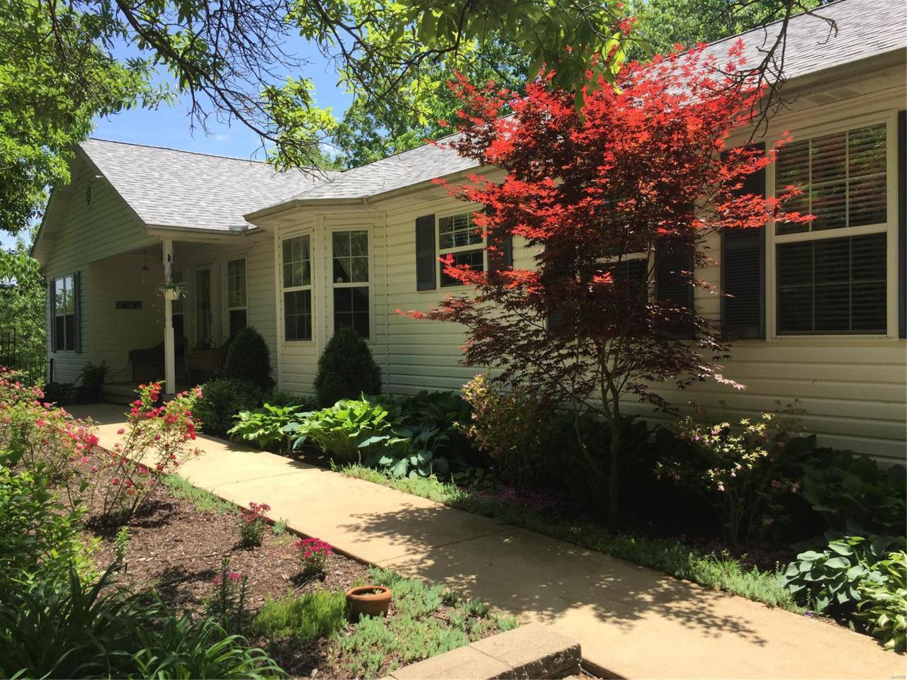 5960 Lakeshore Drive - Photo 1