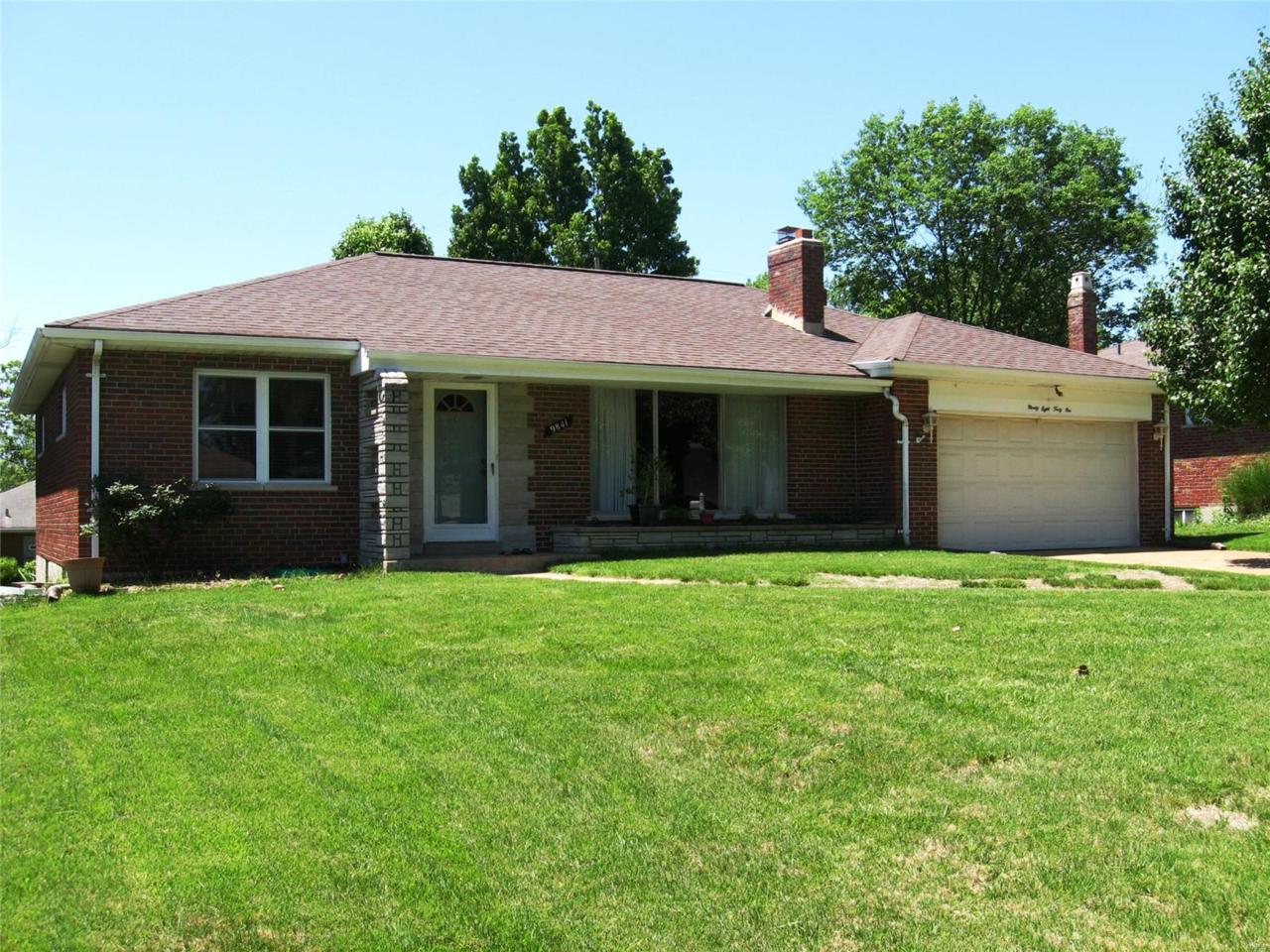 9841 Knollshire - Photo 1
