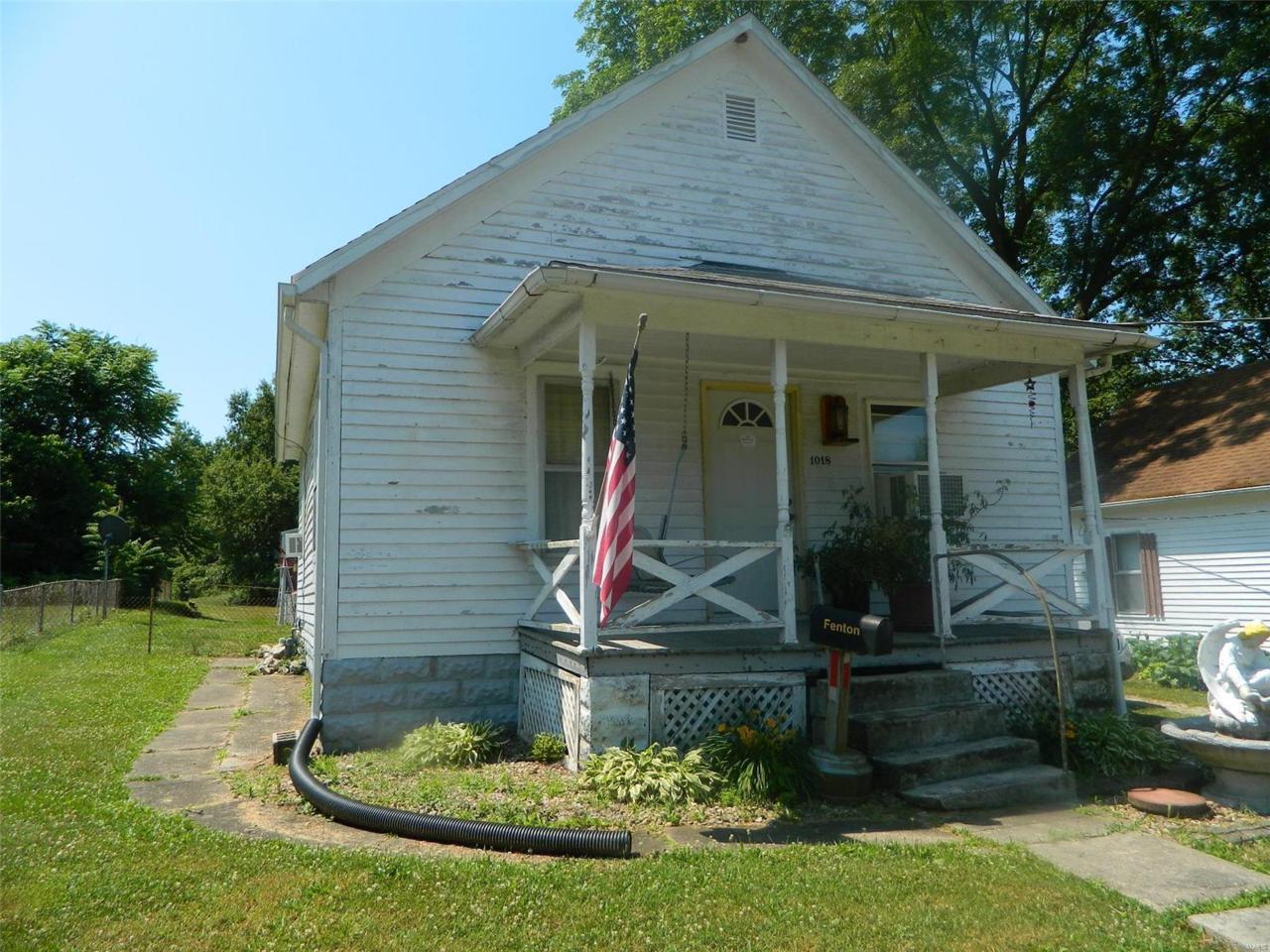 1018 Seward Street - Photo 1