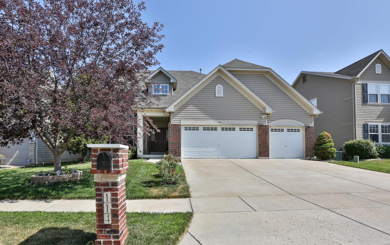 114 Berry Manor Circle - Photo 1