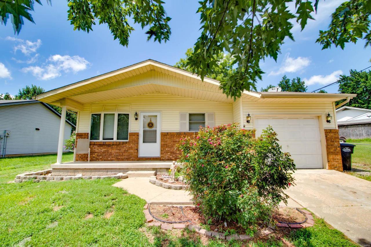 403 Park Drive - Photo 1