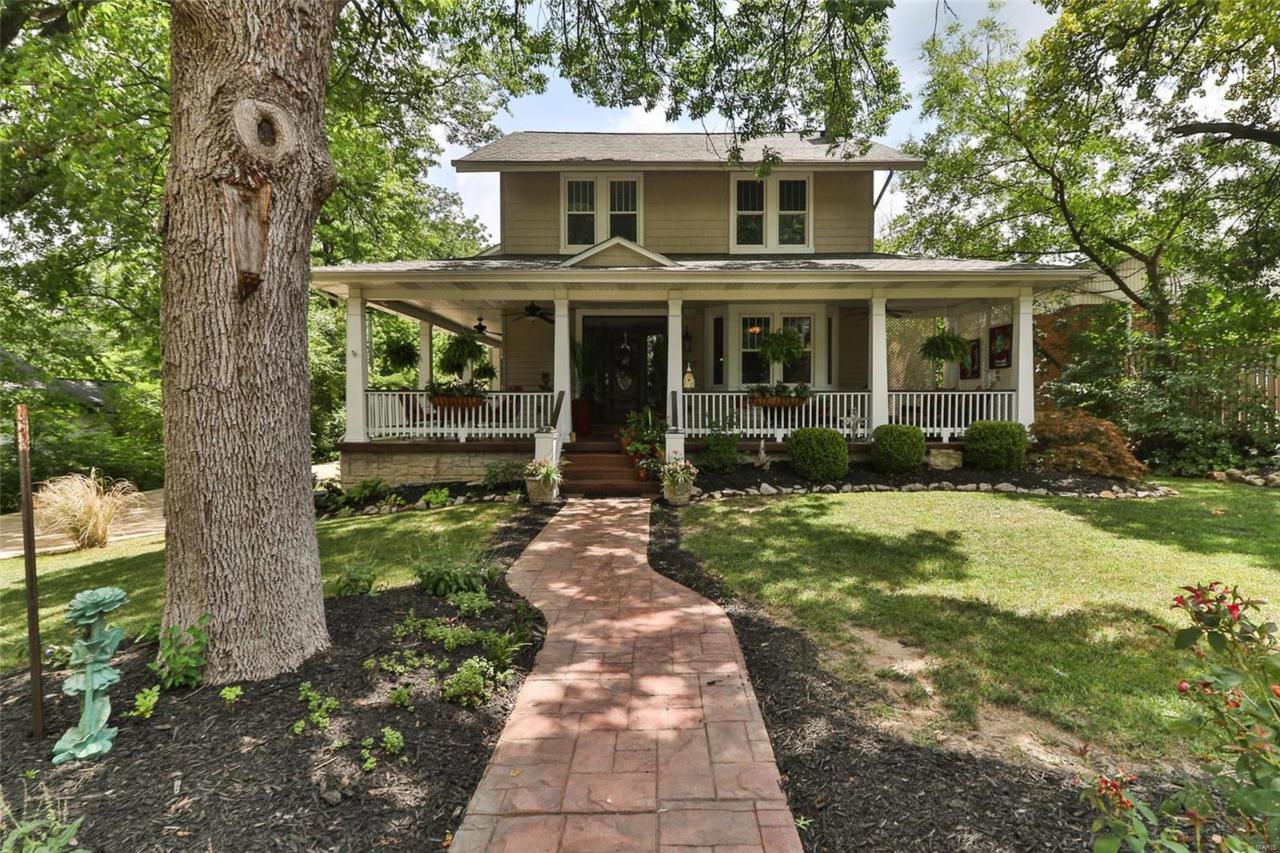 412 Elm Avenue - Photo 1