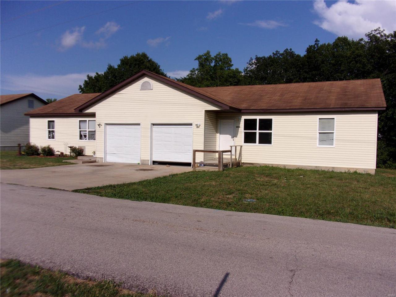 605 Maiden Lane - Photo 1