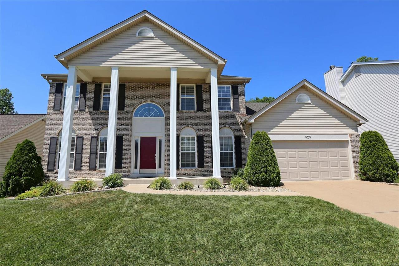 929 Emerald Oaks Court - Photo 1