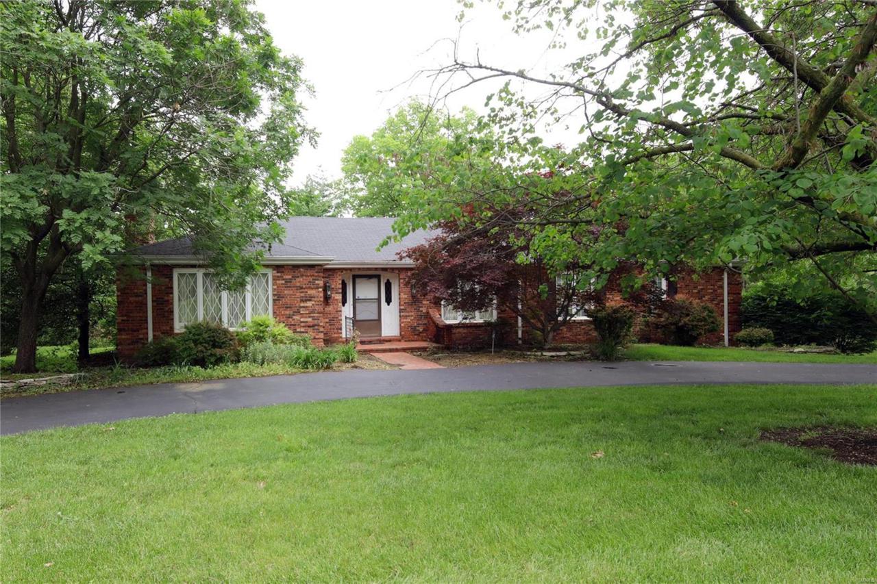 11701 Fallbrook - Photo 1