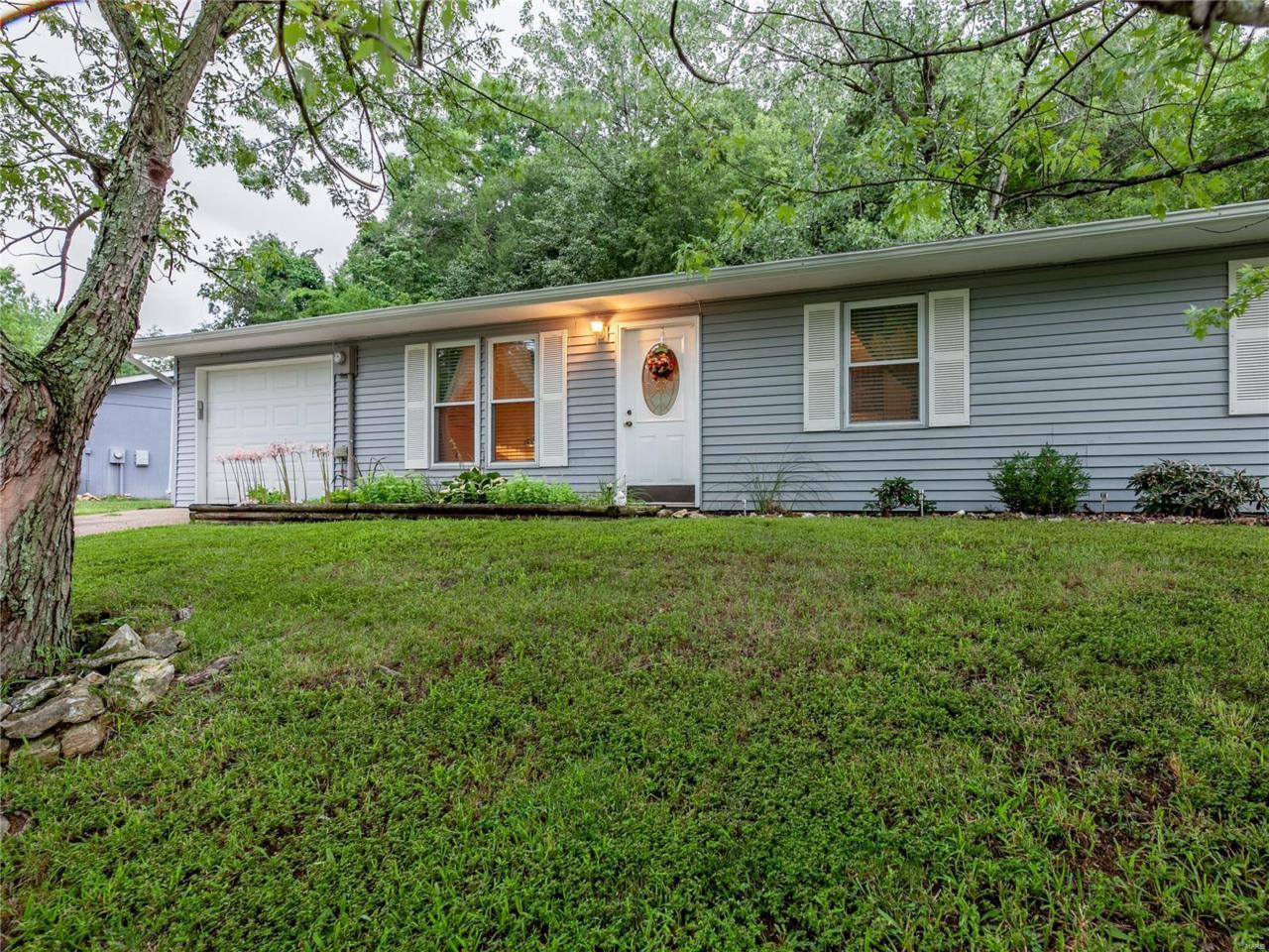 5231 Darkmoor Lane - Photo 1
