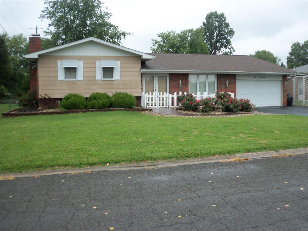 614 Church Drive - Photo 1