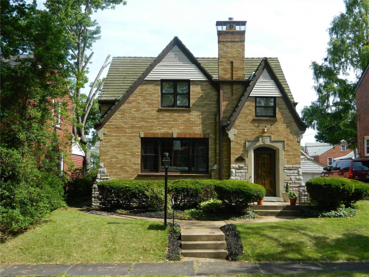 6227 Devonshire Avenue - Photo 1