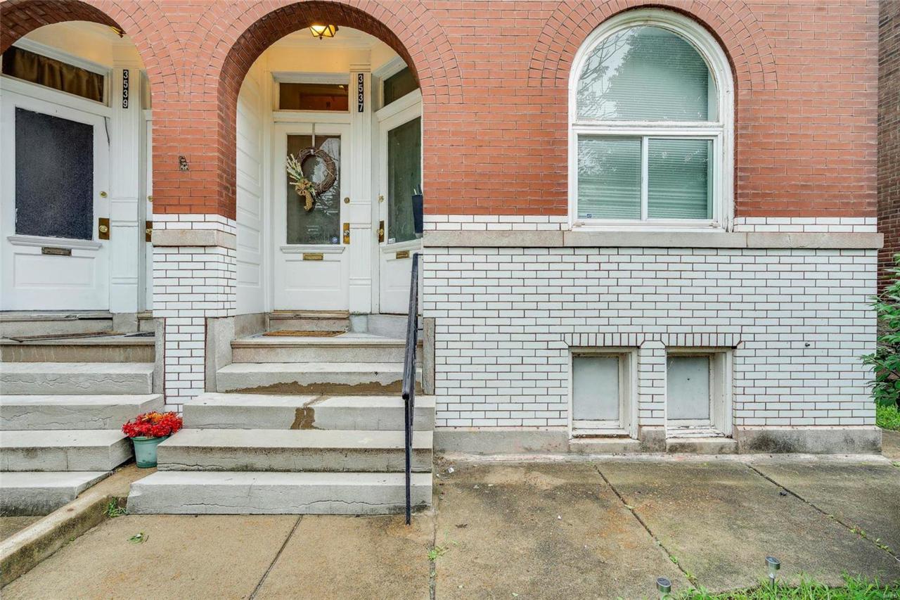 3537 Giles Avenue - Photo 1