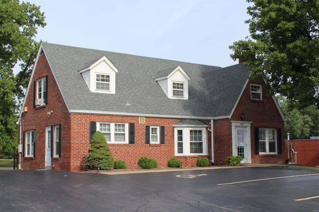 184 Clarkson Road - Photo 1