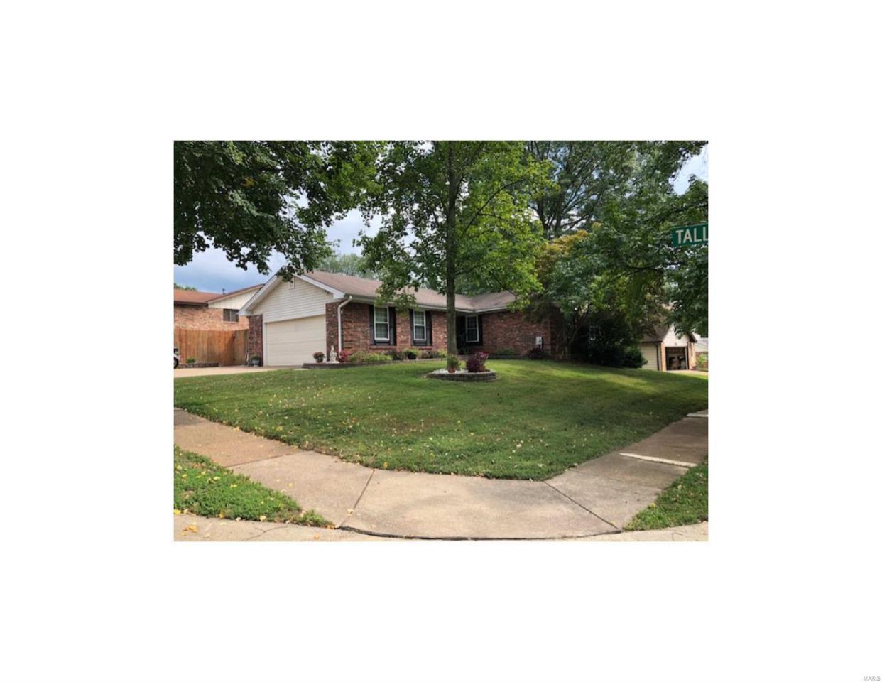 2816 Tall Oak - Photo 1