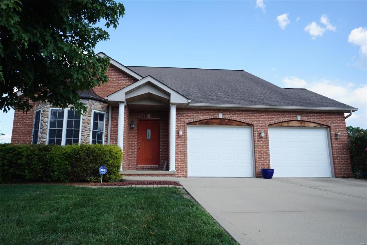 552 Bluestone Court - Photo 1