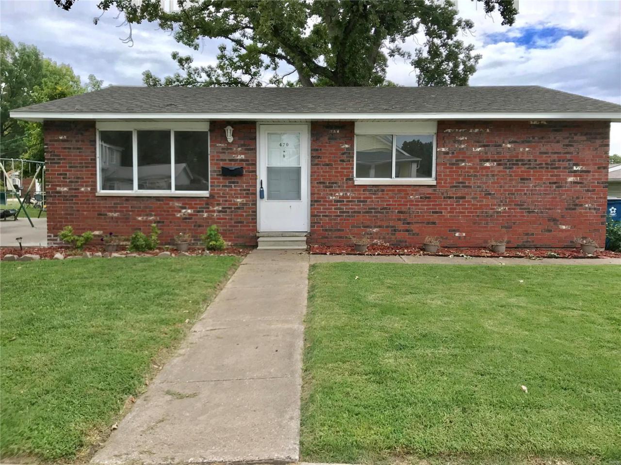 470 Evans Avenue - Photo 1