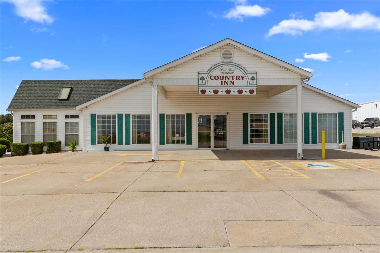 1617 Main Street - Photo 1