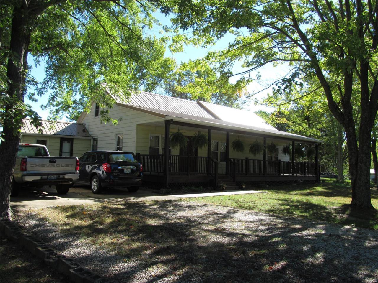 10124 Highway 185 - Photo 1