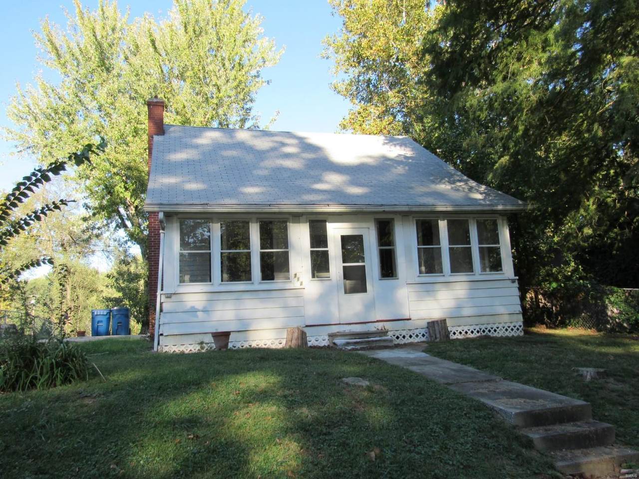 712 Highland Avenue - Photo 1