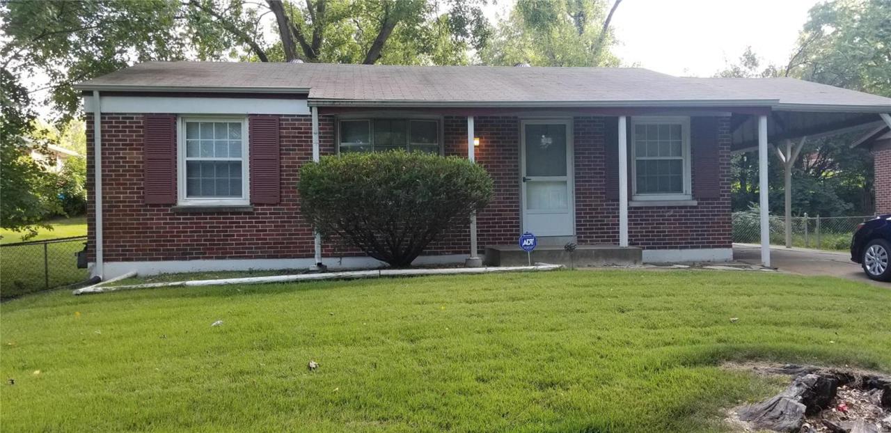 1754 Foley - Photo 1