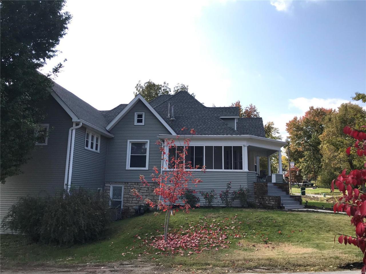 1700 Georgia Street - Photo 1