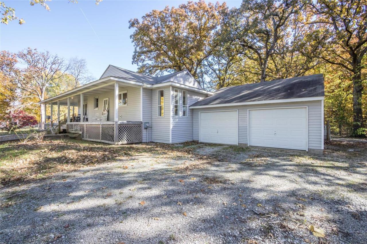 656 Highway V - Photo 1