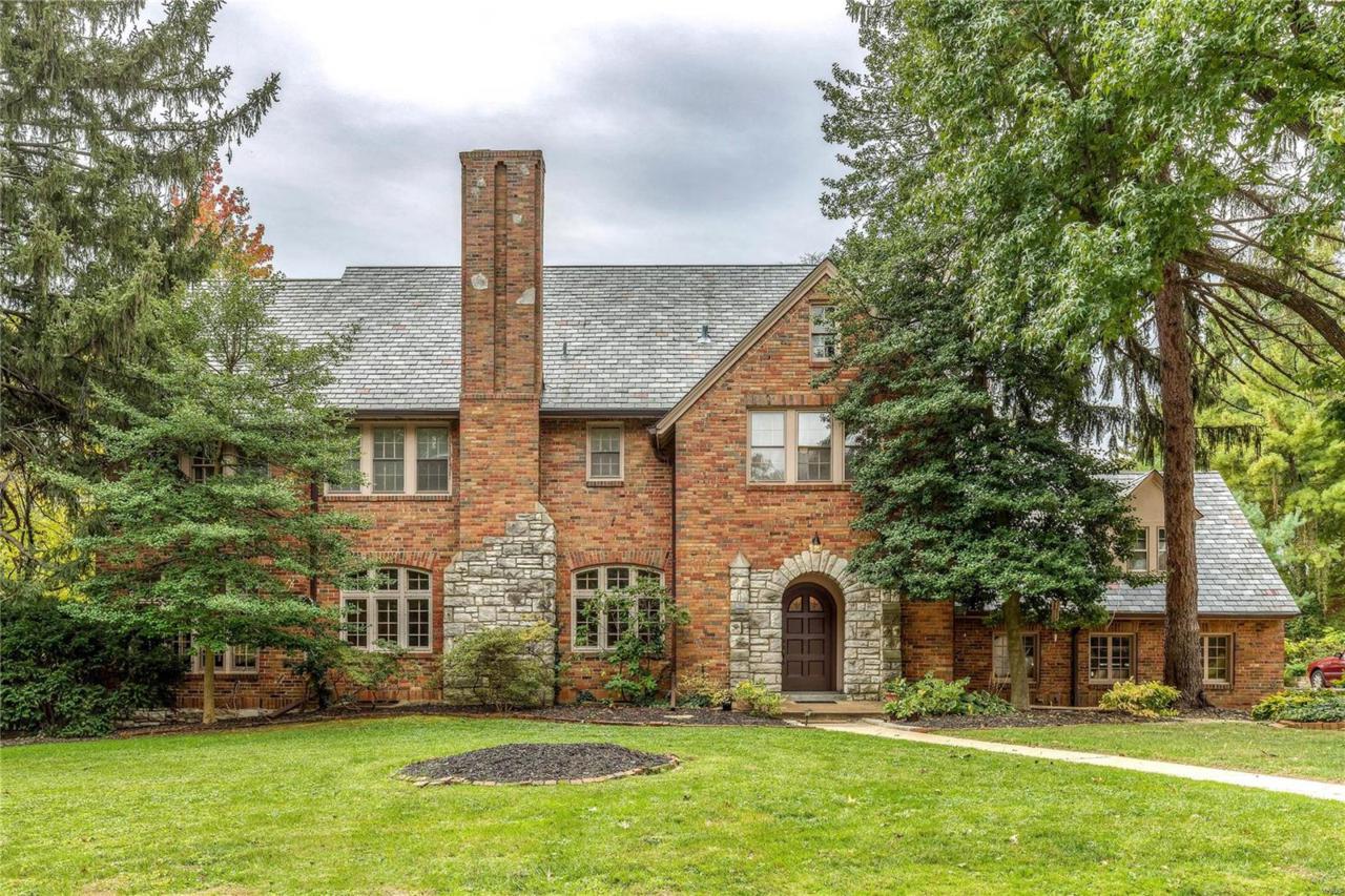 57 Lake Forest Drive - Photo 1