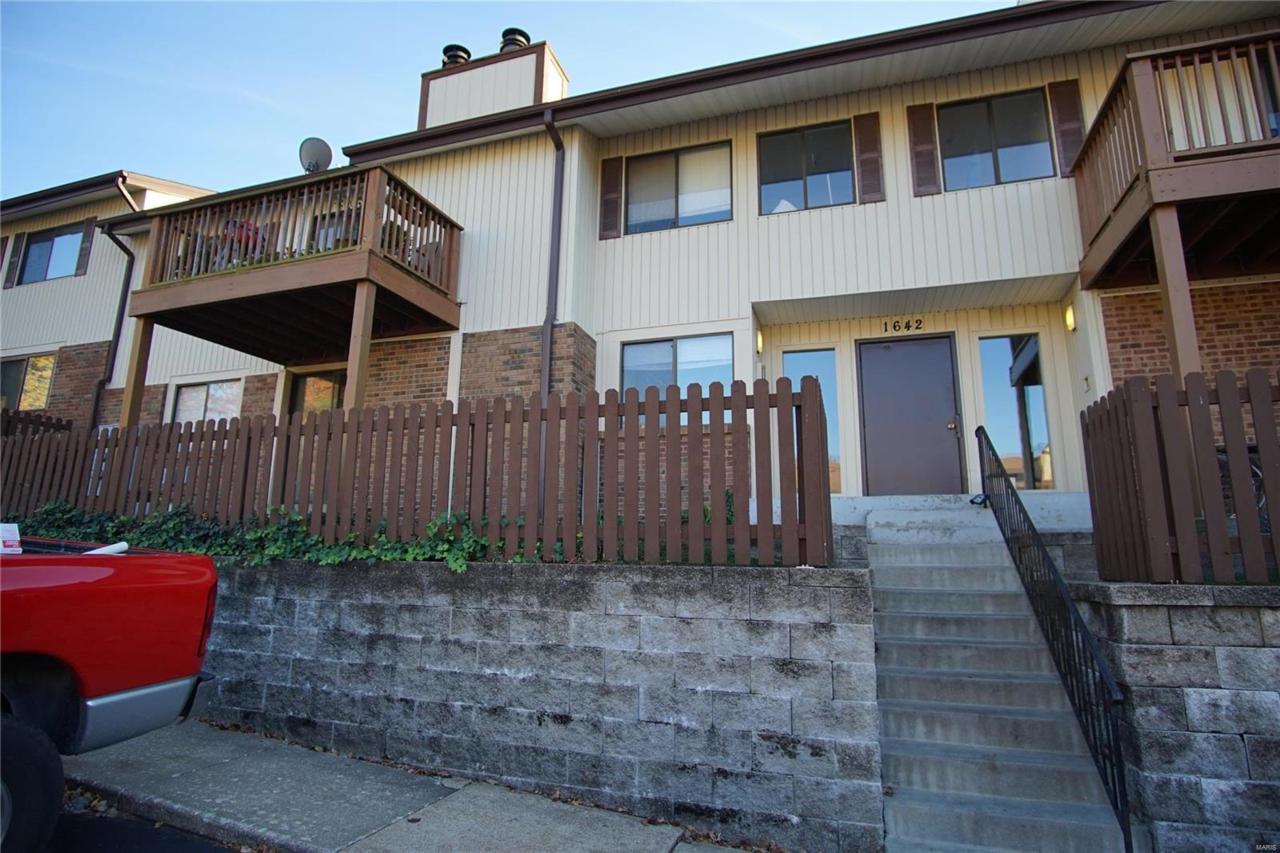 1642 Summer Run Drive - Photo 1