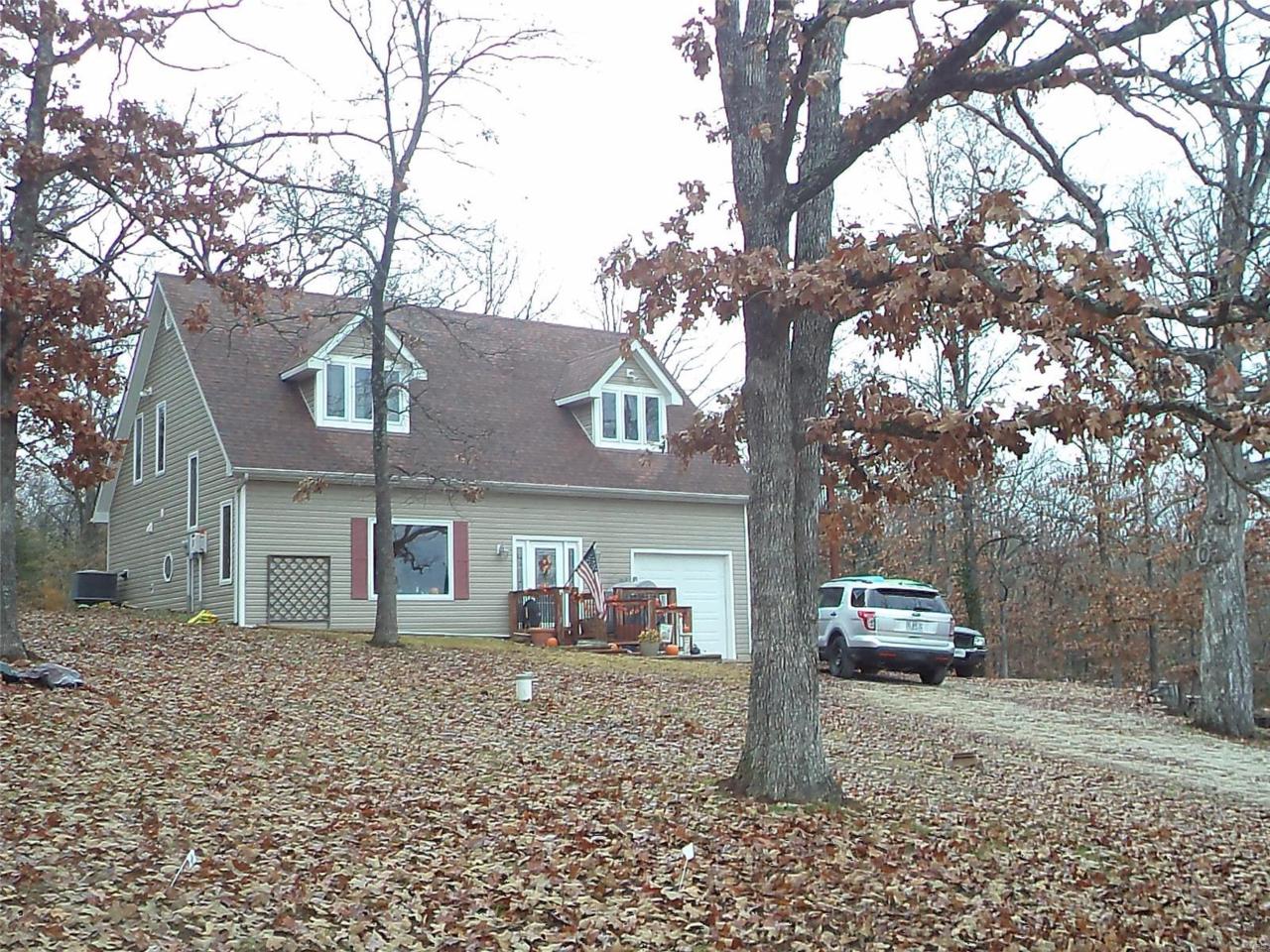 633 Hidden Lake Drive - Photo 1