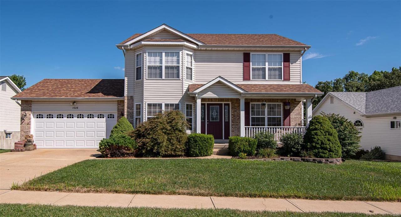 1626 Trinity Circle - Photo 1