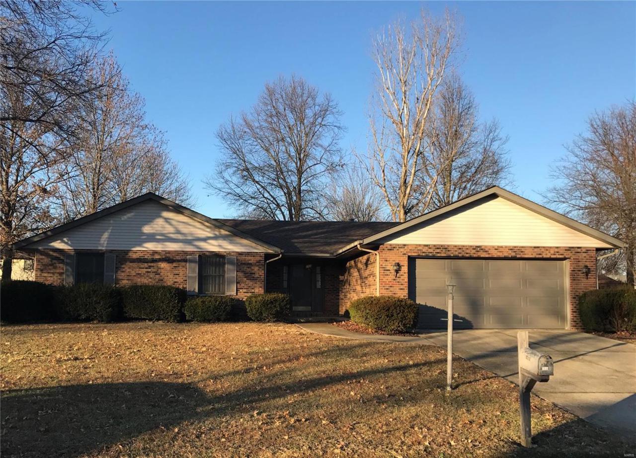 505 Crestwood Drive - Photo 1