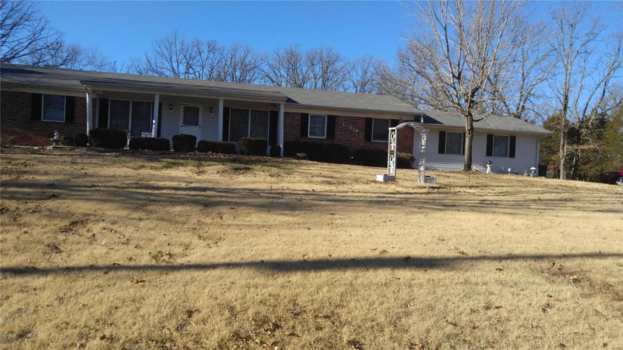 12919 Mohawk Drive - Photo 1