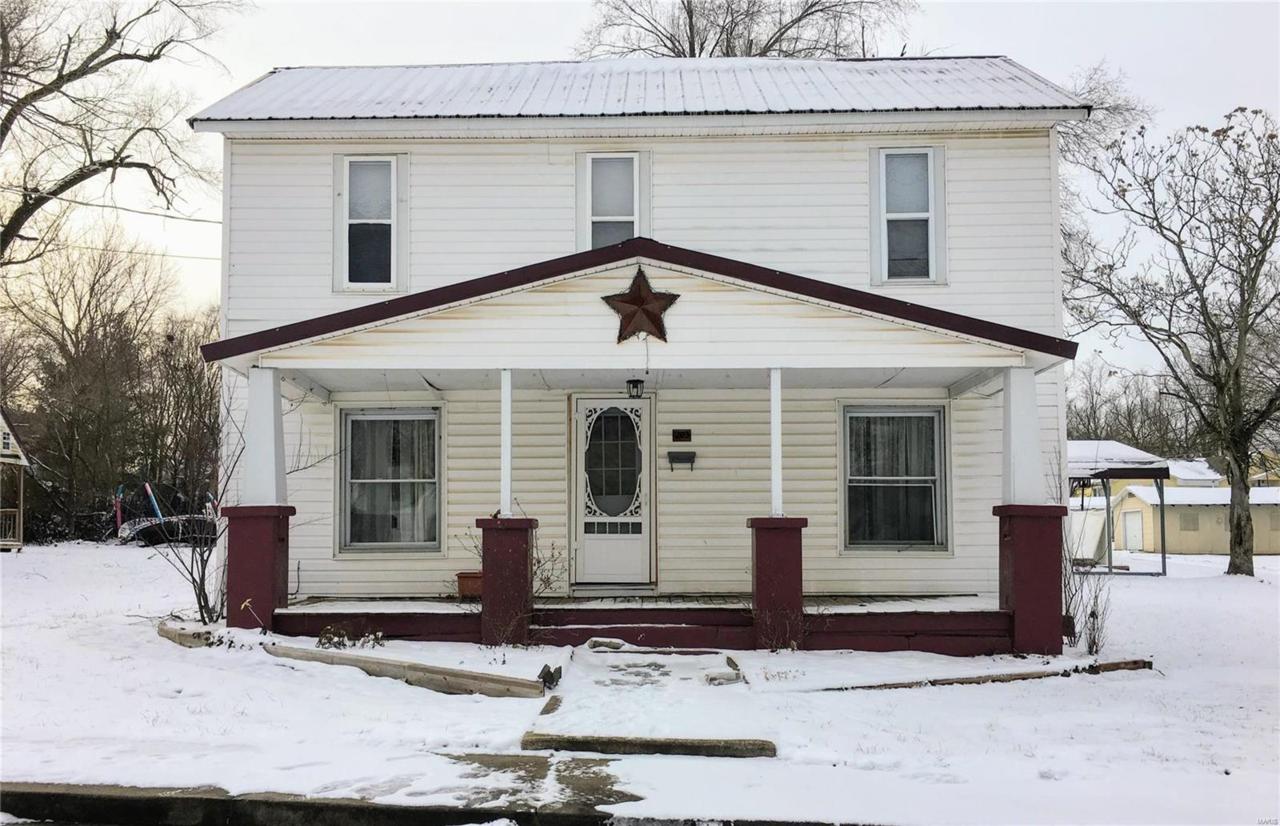 303 B Street - Photo 1