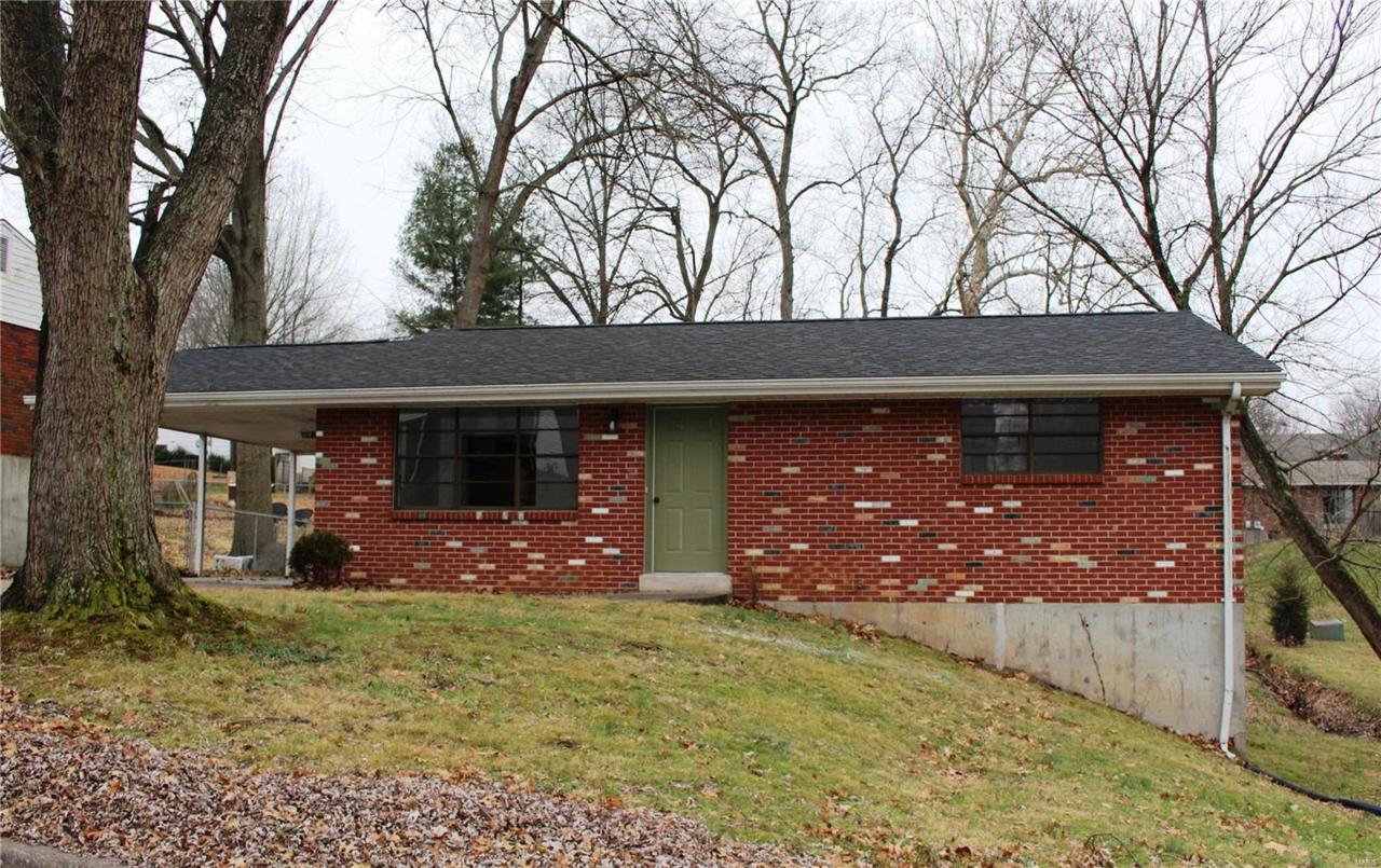 1829 Margaret Street - Photo 1