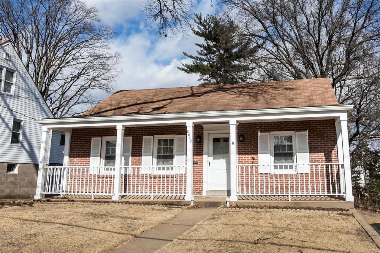 8649 North Avenue - Photo 1