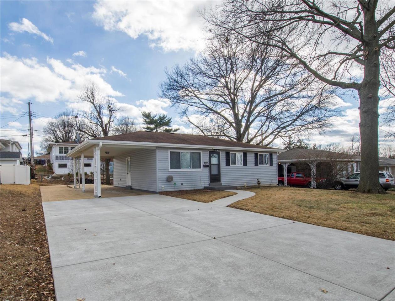 830 Cormar Drive - Photo 1