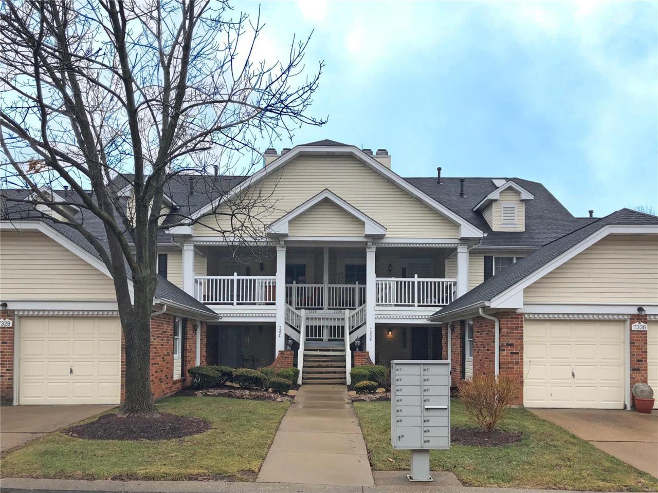 7324 Woodlawn Colonial Lane - Photo 1