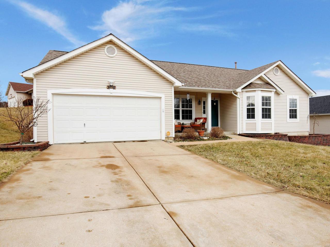 2463 Cobblestone Ct. - Photo 1