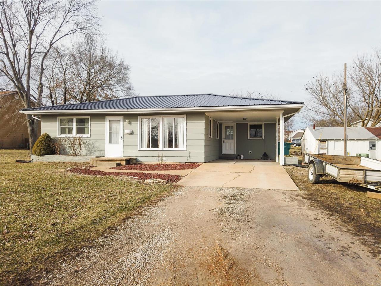 1141 Georgia - Photo 1