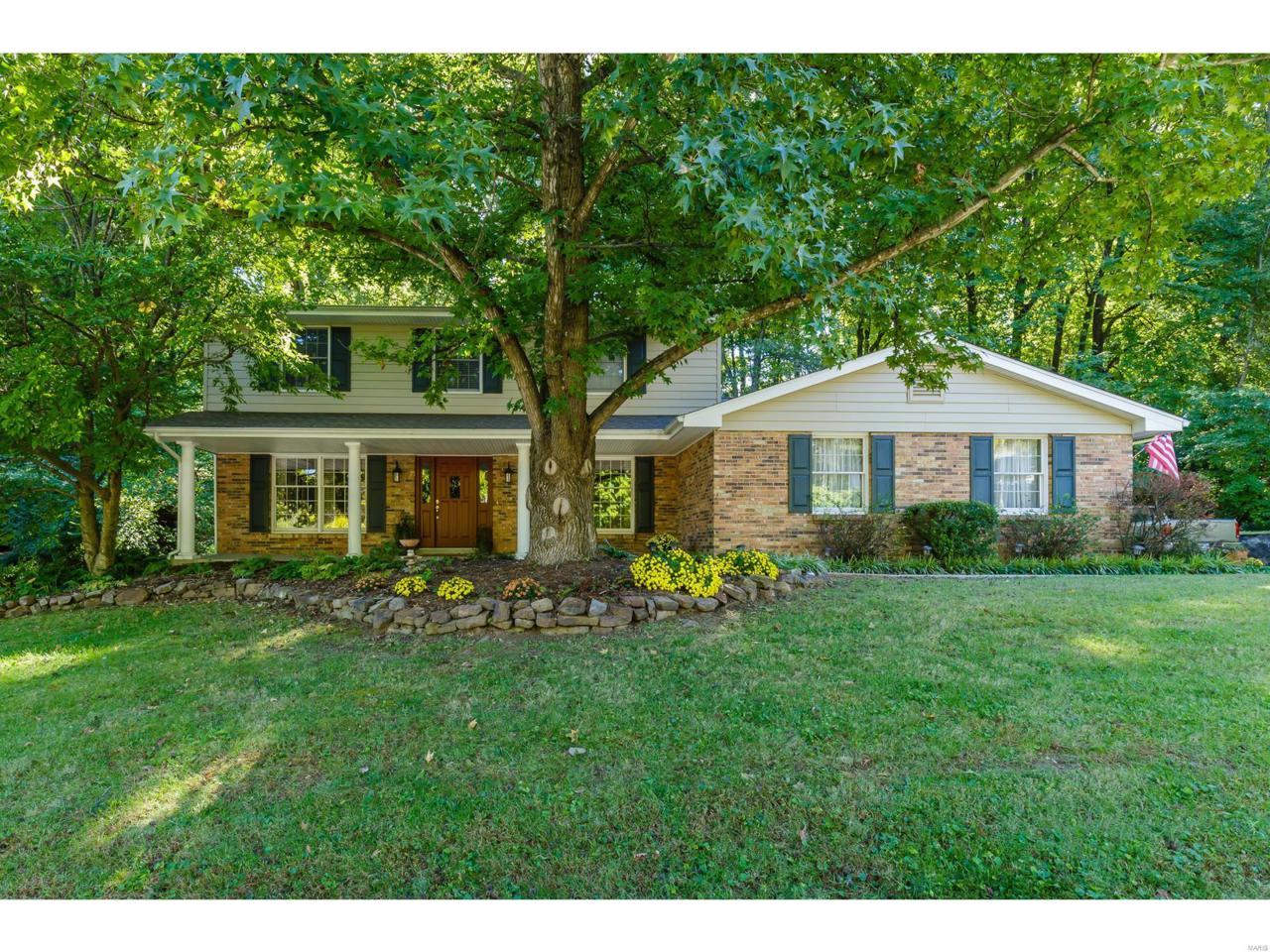 324 Clarendon Lane - Photo 1
