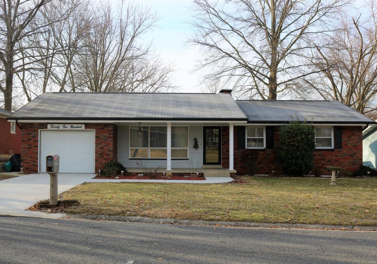 2100 Saint Michael Court - Photo 1