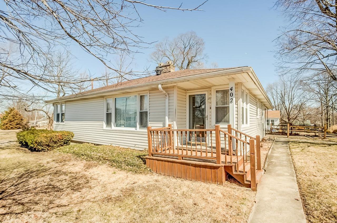 402 Wilbur - Photo 1