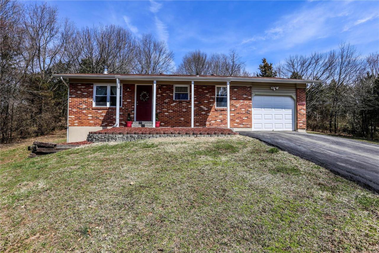3554 Narragansett Drive - Photo 1