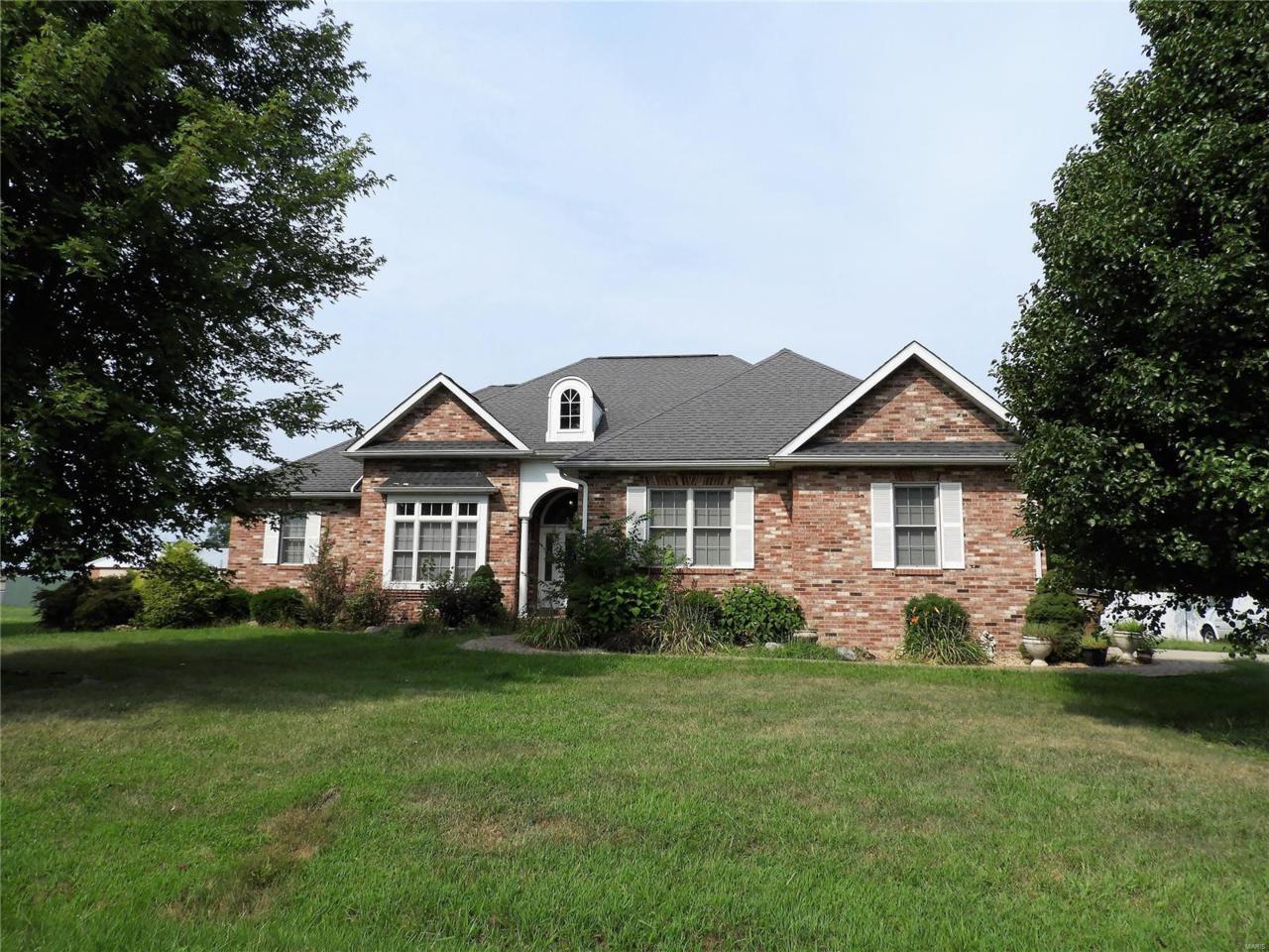 6 Saracco Drive - Photo 1
