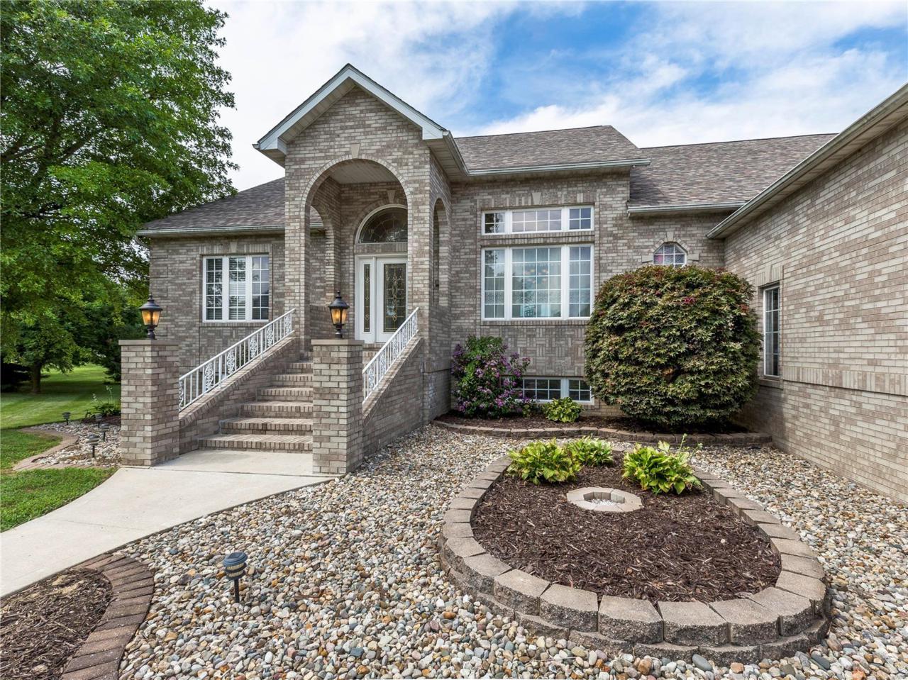 109 Bluestem Court - Photo 1
