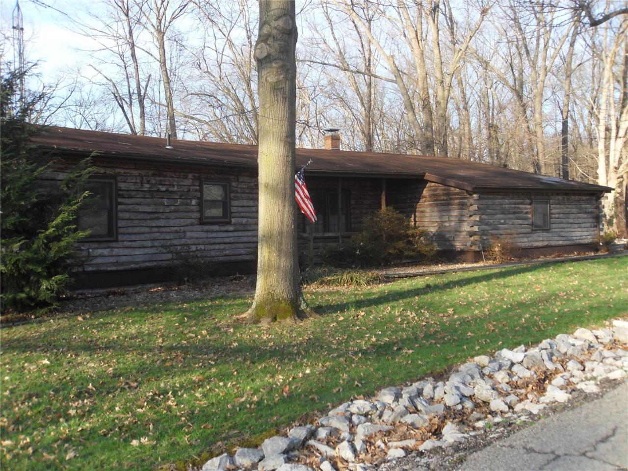 122 John Dr. - Photo 1