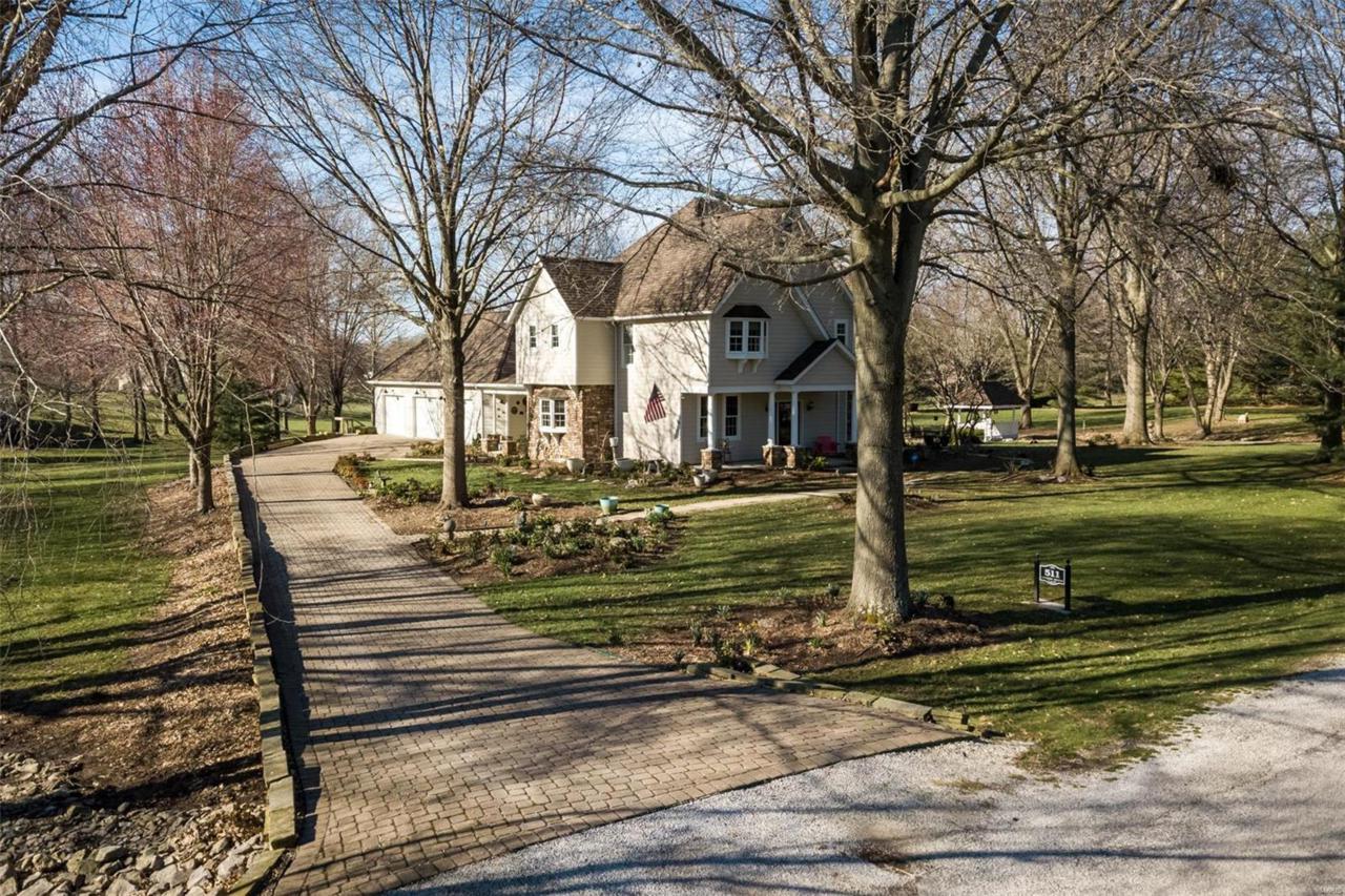511 Covered Bridge Lane - Photo 1