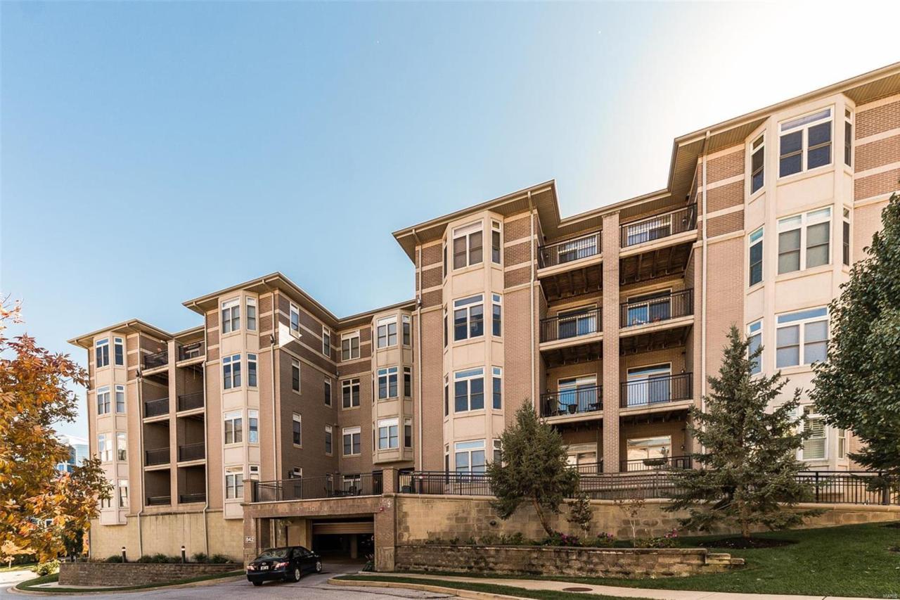 842 New Ballas Court - Photo 1