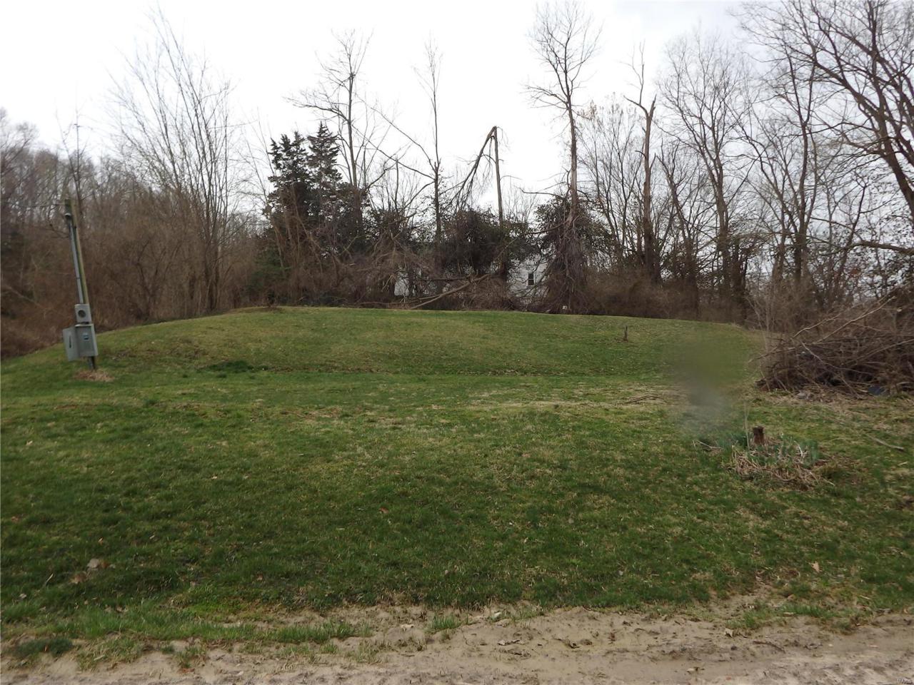 207 4th - Photo 1