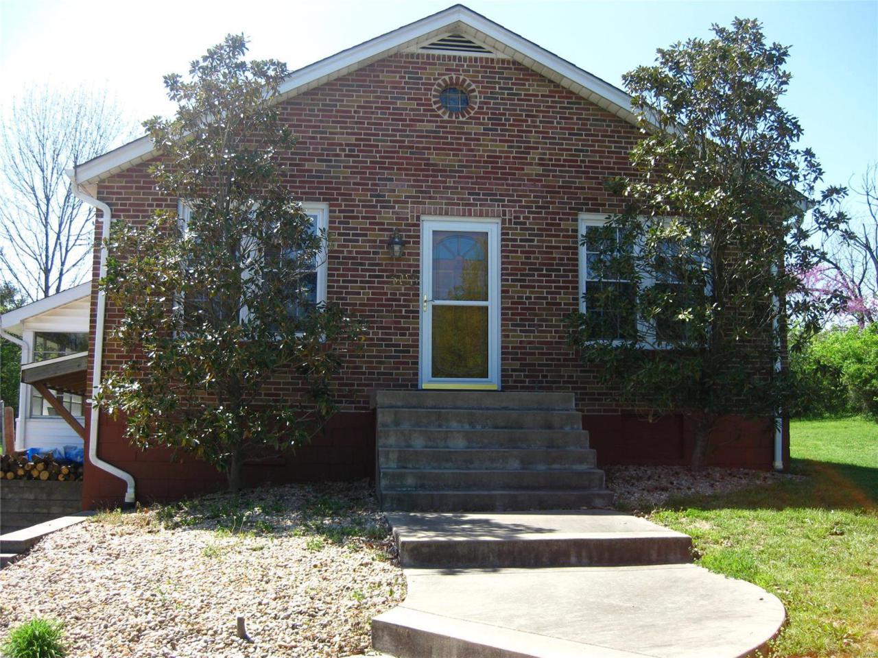 303 Walton Drive - Photo 1