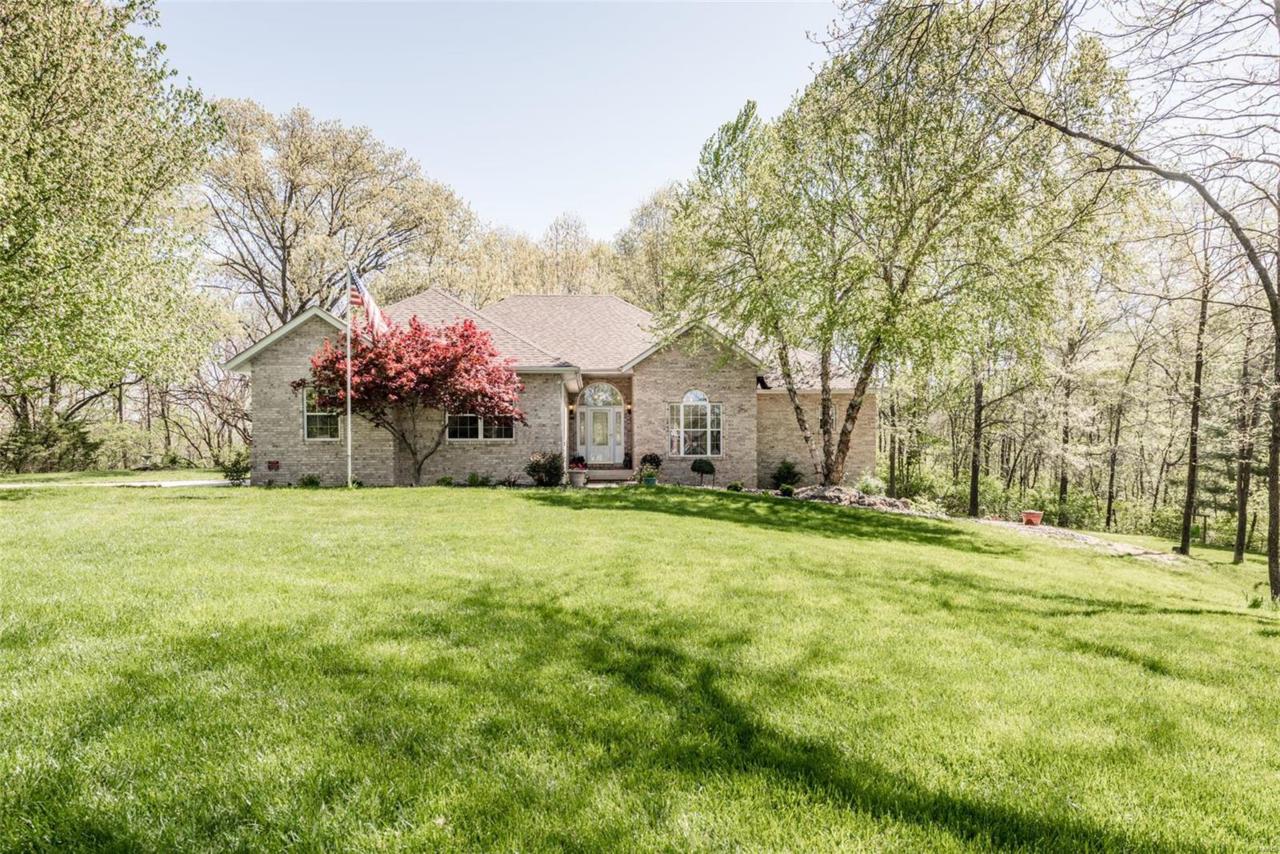 596 Berkshire Drive - Photo 1