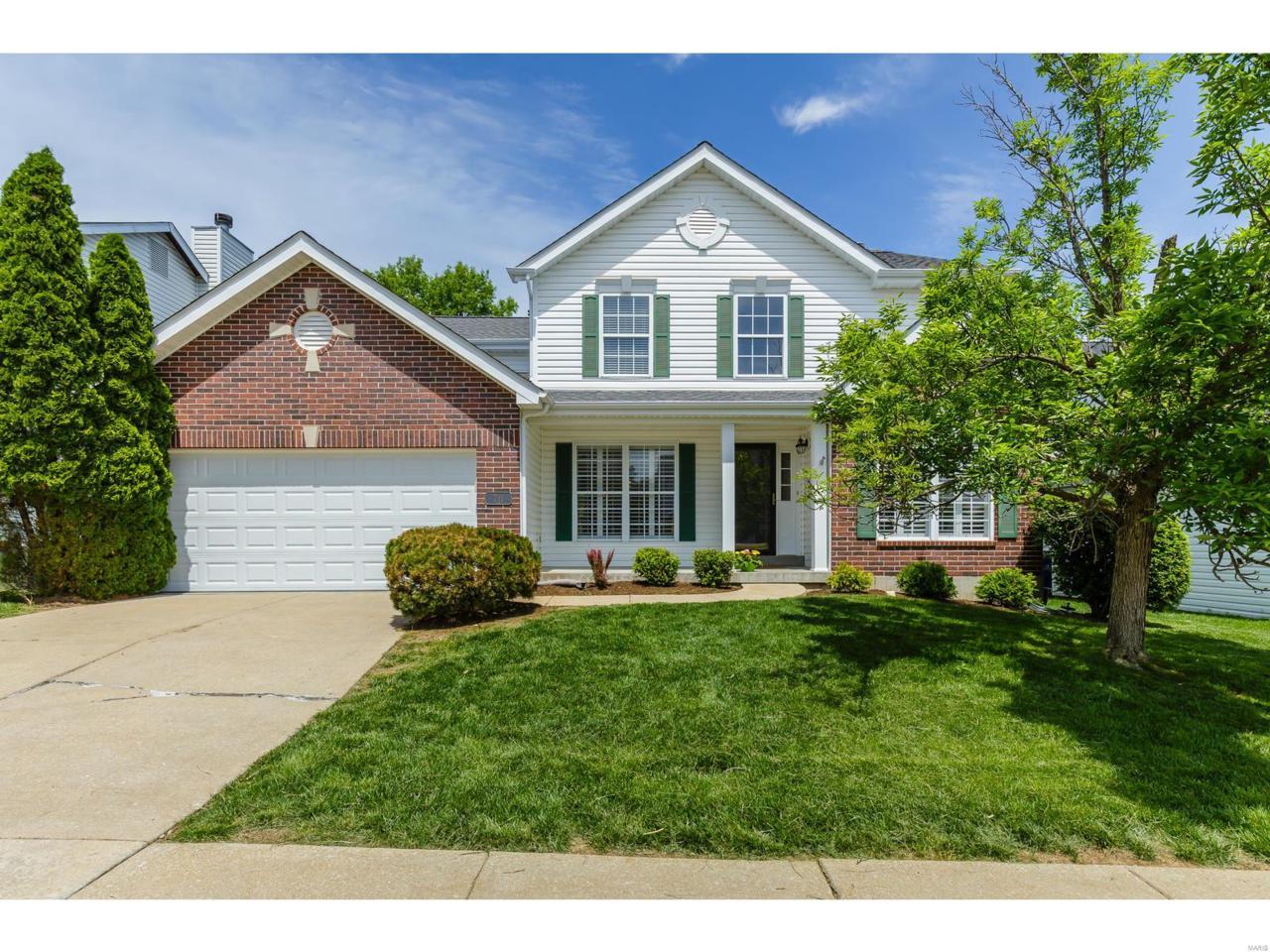 711 Whispering Forest Drive - Photo 1